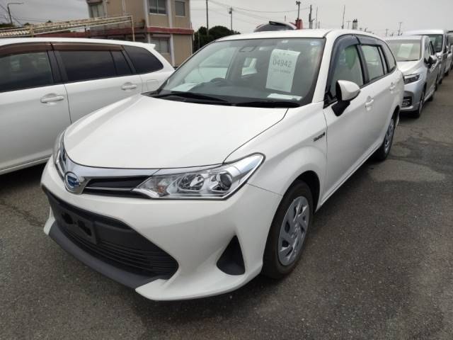 4942 TOYOTA COROLLA FIELDER NKE165G 2018 г. (LUM Kobe Nyusatsu)